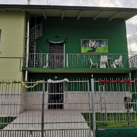 Villa Pertini Appartamento Primo Piano Nel Parco Oglio Sud Canneto sull'Oglio Екстериор снимка